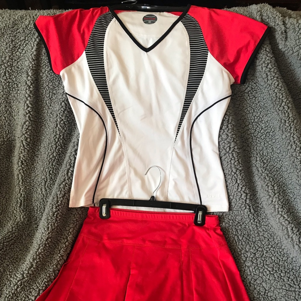 Red/Black matching tennis top and skirt, Bolle, M